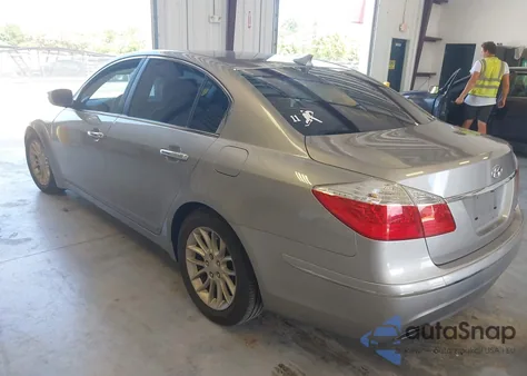 2009 Hyundai Genesis 3.8L from USA, damaged, VIN KMHGC46EX9U046565